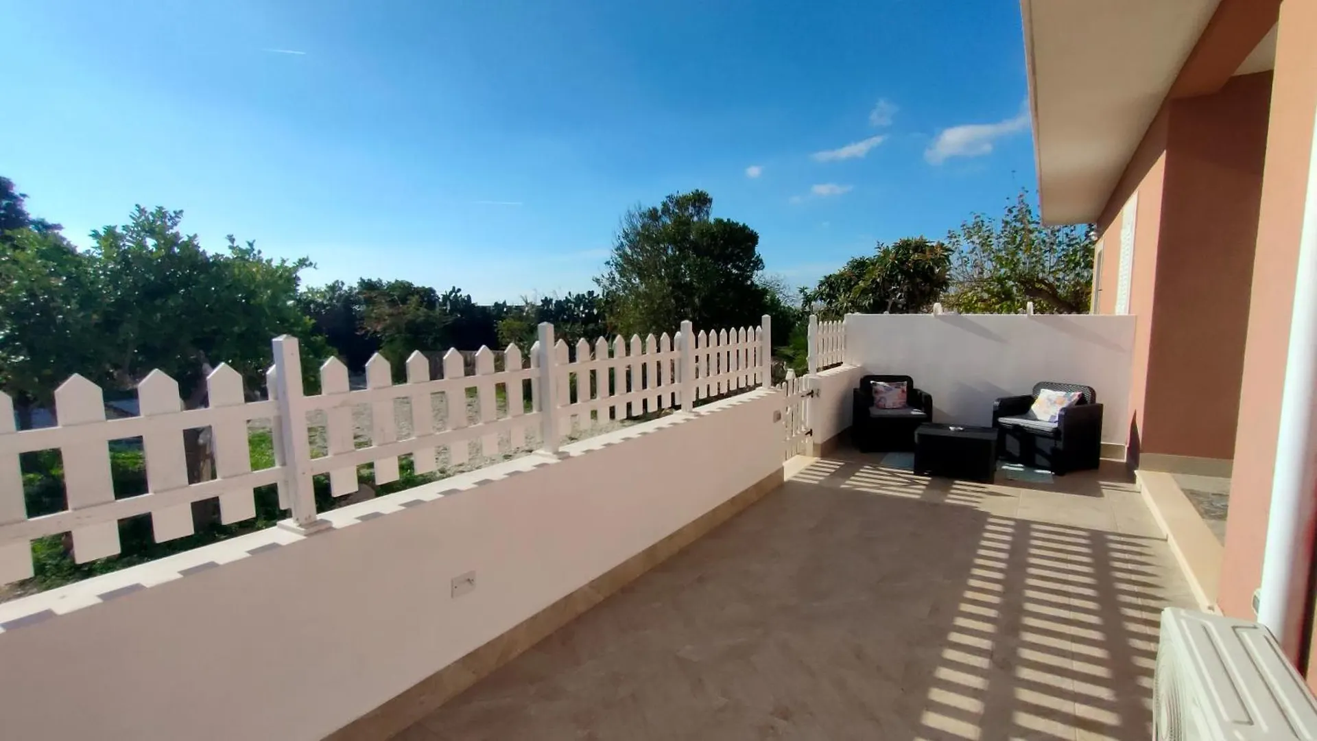 Villa Chimera Pachino 0*,